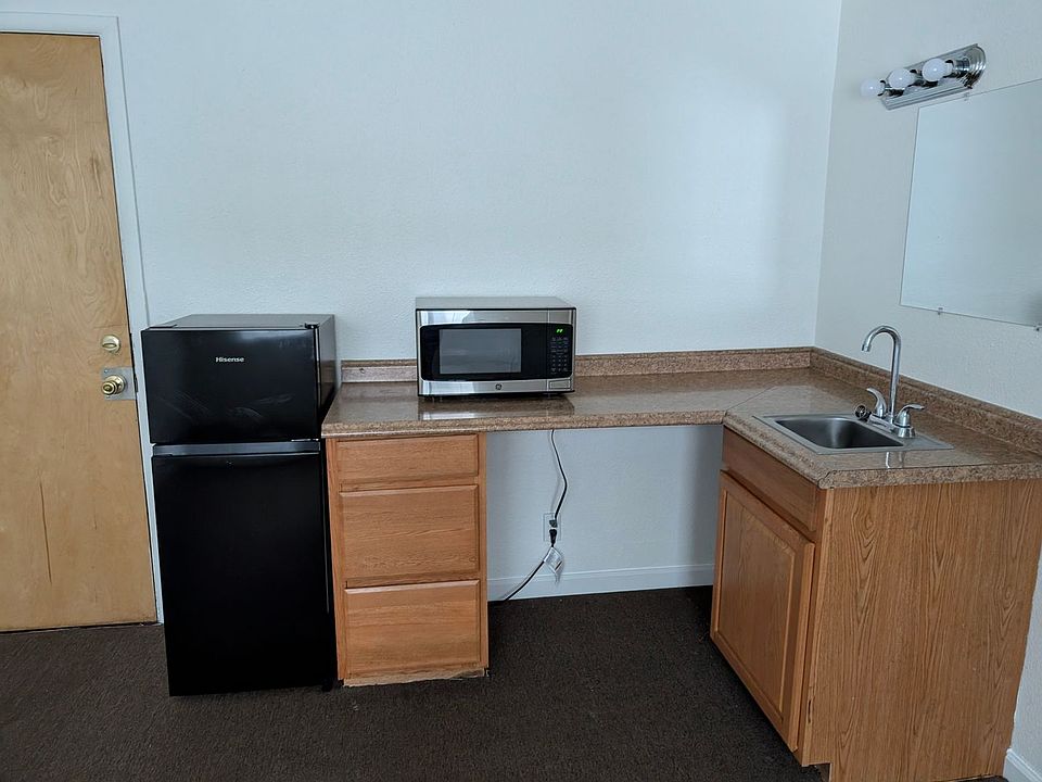 1st image of 1060 Marjorie St #2