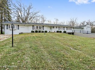 40201 N Sibley Dr, Antioch, IL 60002