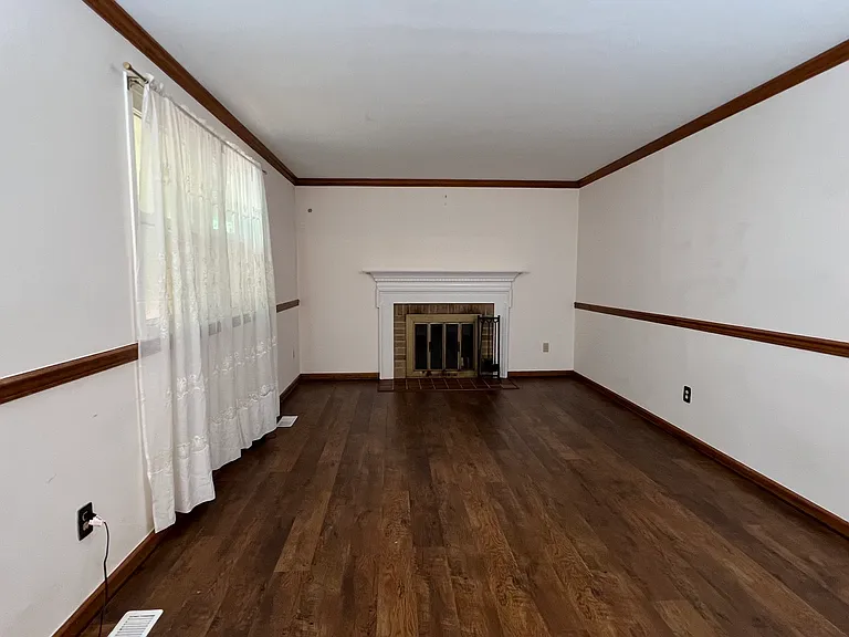 4790 Catterick Ct — Photo 8