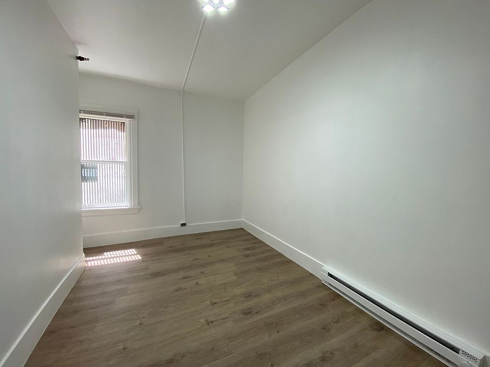 1st image of 858 Washington St APT 77