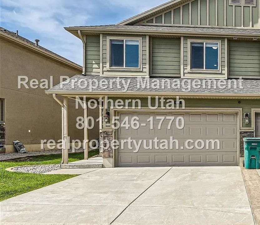 1795 E Whitetail Dr