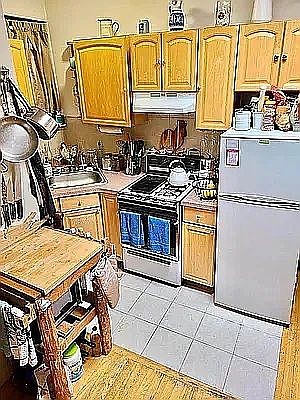3rd image of 3415 30th Ave APT 2