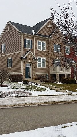 1st image of 3140 Gansett Pkwy
