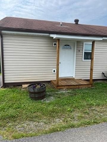 Front Door - End unit