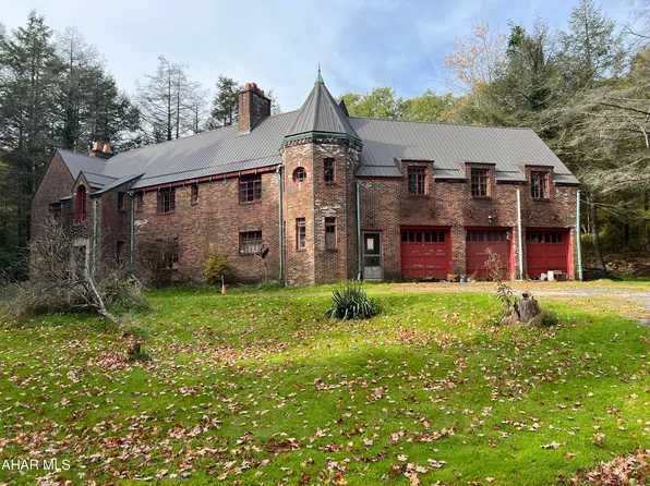 101 Mellon Ave, Patton, PA 16668