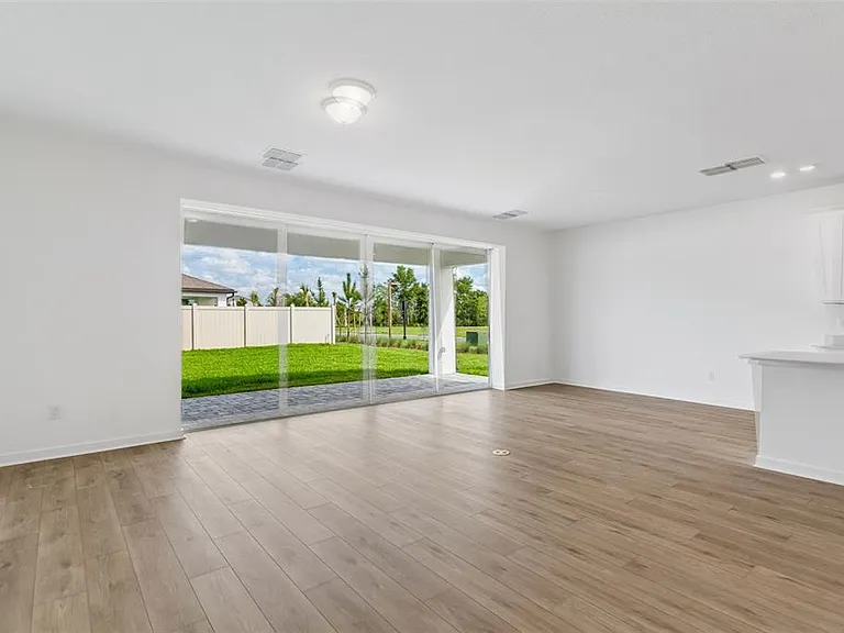 6669 Asbury Barnes Ln — Photo 21