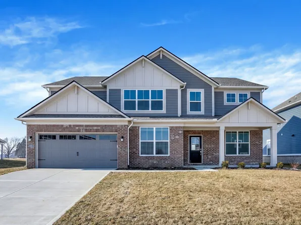 8748 Georgina St, Fortville, IN 46040