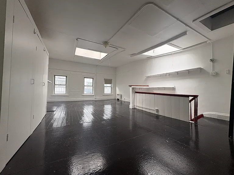 53 Duffield St #3 — Photo 2