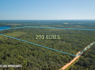 3910 Union Hill Rd, Caryville, FL 32427