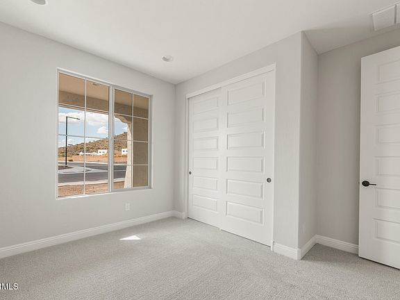 3rd image of 27965 N 72ND Avenue