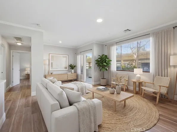 22681 Oakgrove Unit 215, Aliso Viejo, CA 92656