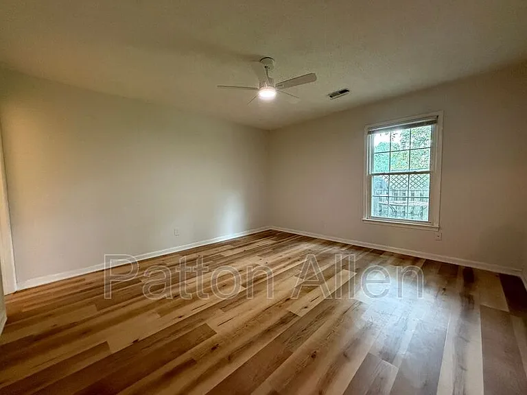 105 Scottlynn Ct — Photo 17