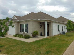 121 Sunflower St, Hot Springs, AR 71901