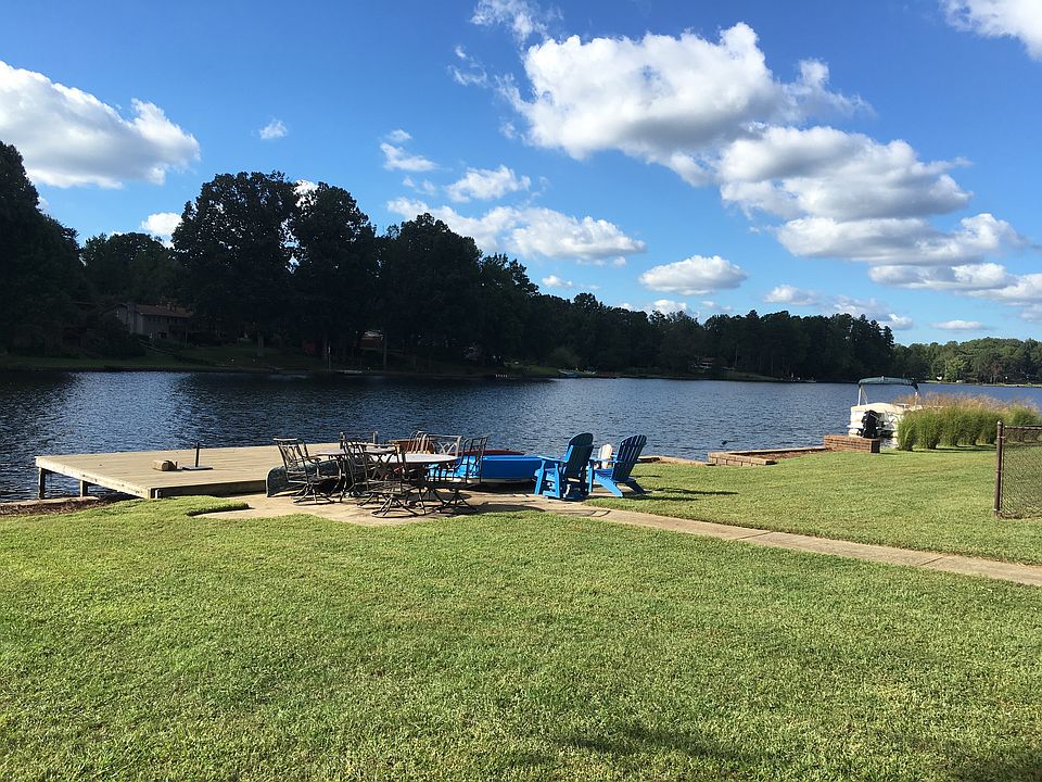 1st image of 2007 Lynwood Dr