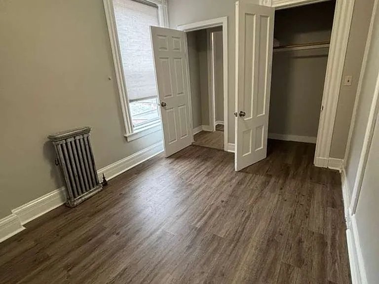 460 Main St — Photo 9
