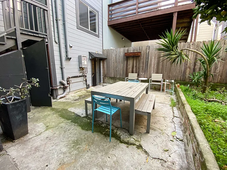 2770 21st St #2 — Photo 20