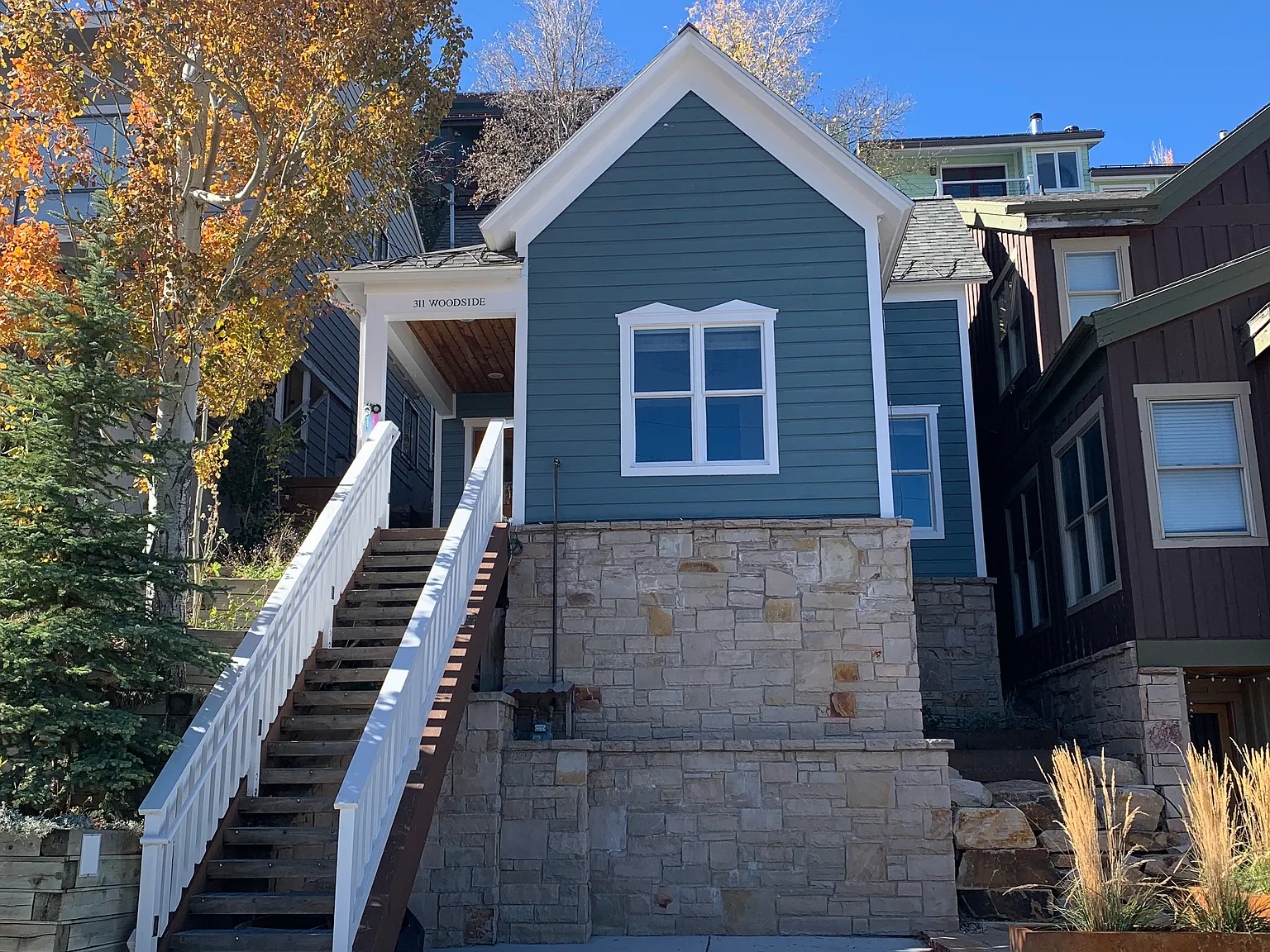 4 bed, 2135 sqft, $6,500 — Photo 1