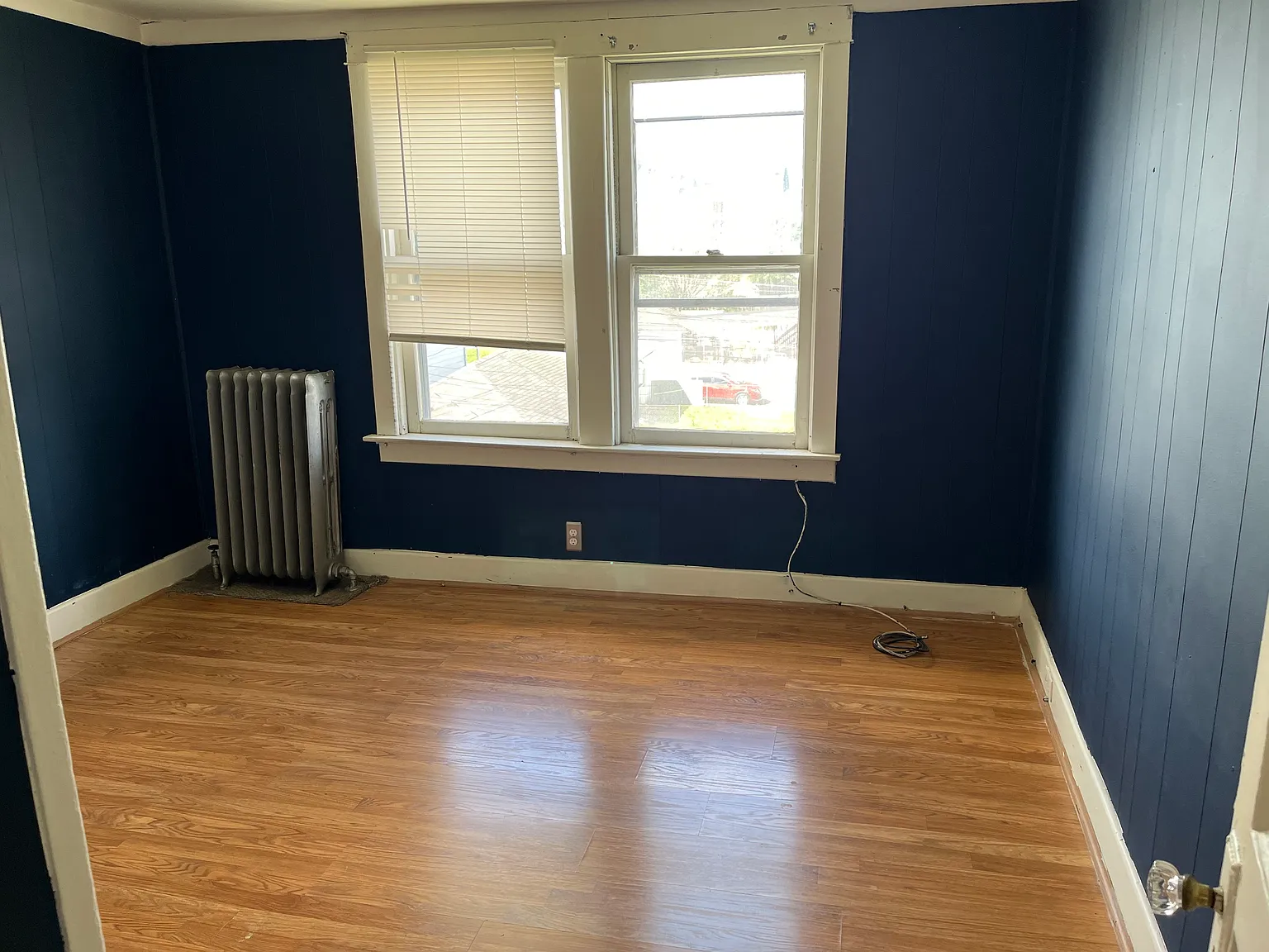 1 bed, 900 sqft, $1,400 — Photo 1