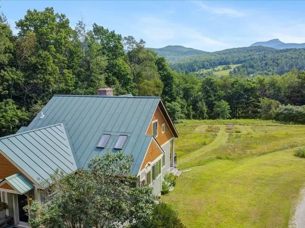 246 Blackbird Swale Drive, Huntington, VT 05462