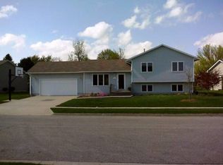 517 Arthur Dr, Roland, IA 50236