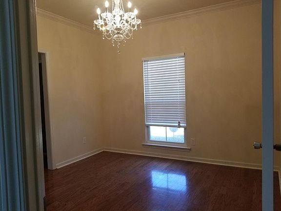 5th image of 6201 John Dunn Ct W