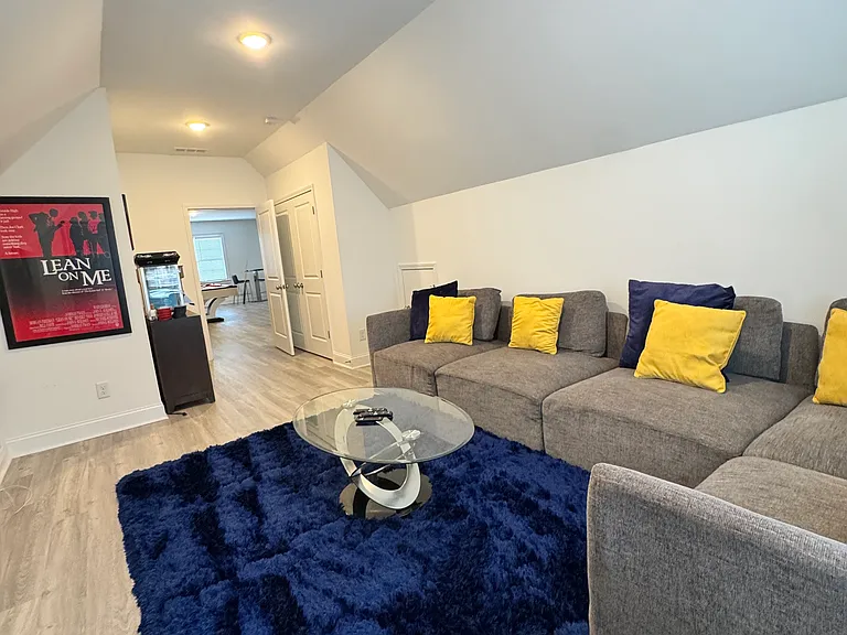 529 Springer Bnd NW — Photo 33