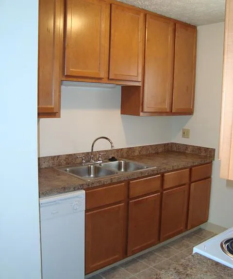 2930 Treeside St NW — Photo 7