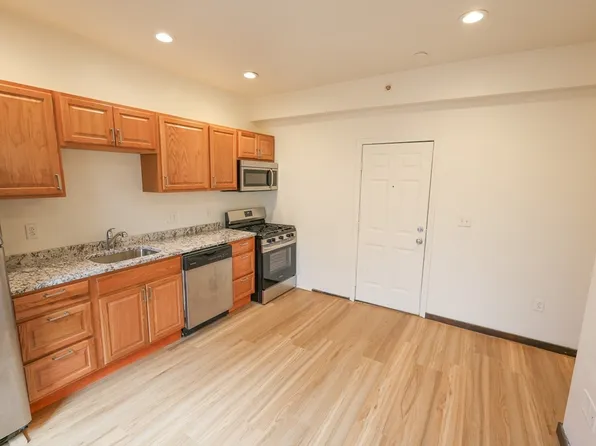 100 Seaver St, Dorchester, MA