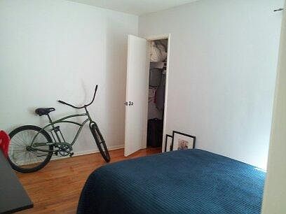 2nd Bed room with walk-in closet