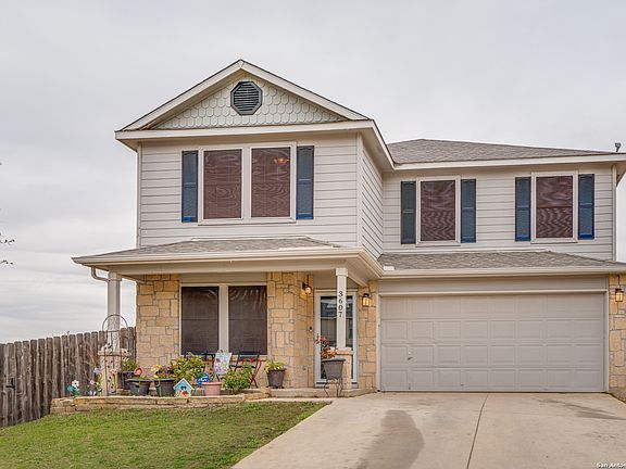 3rd image of 3607 Ponderosa Bend