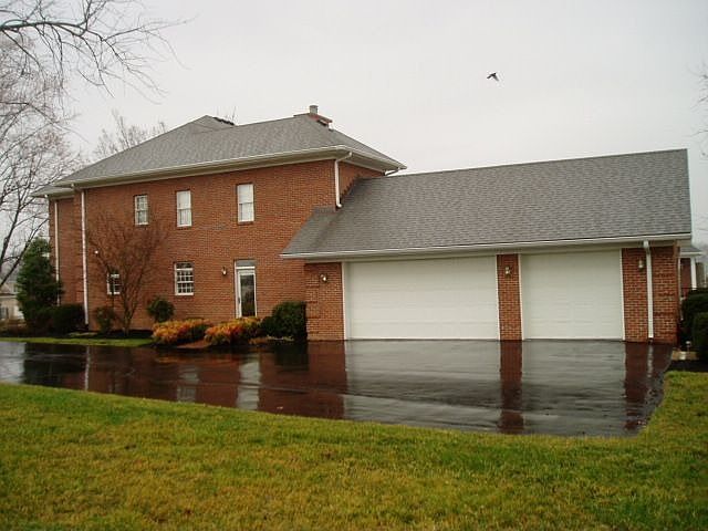 2nd image of 1350 Rivergreen Ln