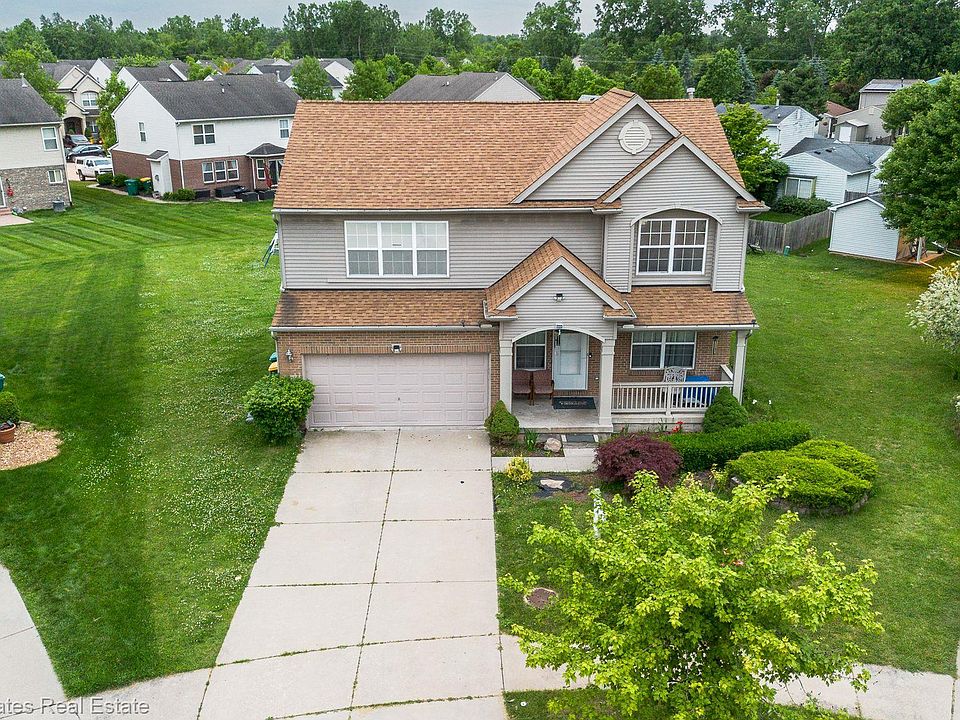 1st image of 28215 Hillsbriar Dr