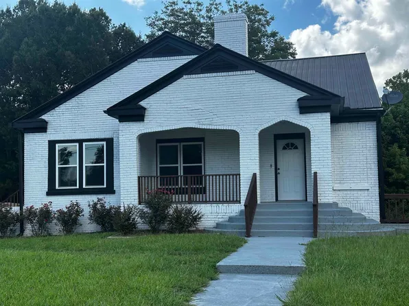 410 Blountsville St NE, Hanceville, AL 35077