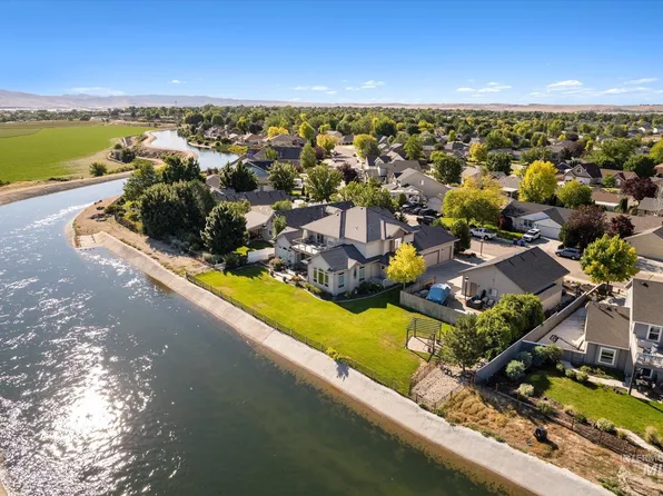 8648 W Thunder Mountain Dr, Boise, ID 83709