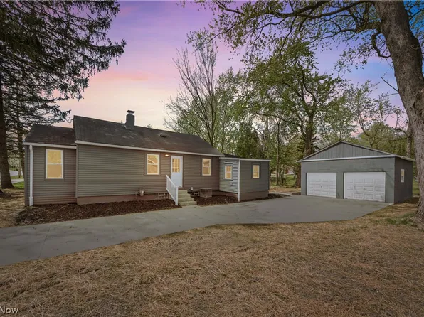 1987 Case St, Twinsburg, OH 44087