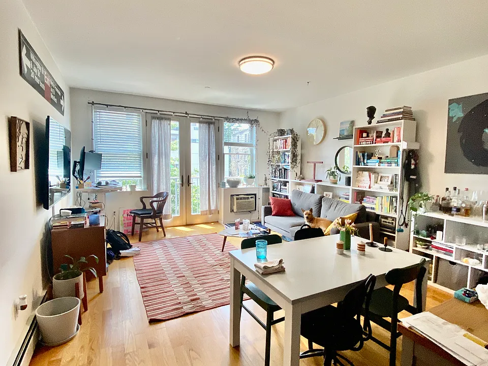 375 Baltic St #4