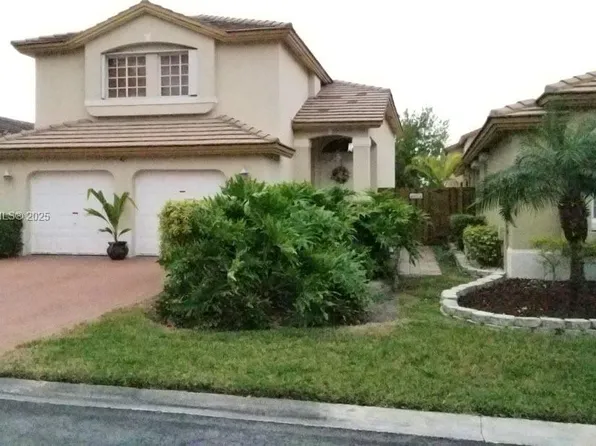 9922 NW 30th St, Doral, FL 33172