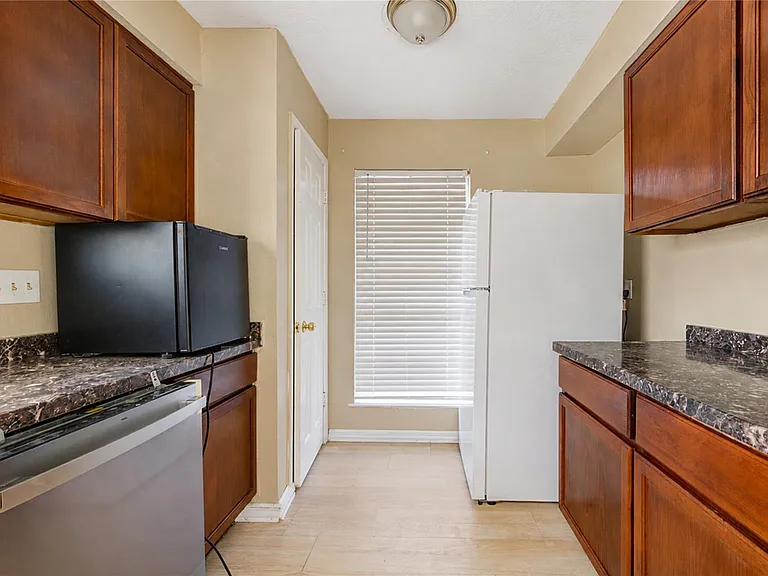 11923 Loveland Pass Dr — Photo 24