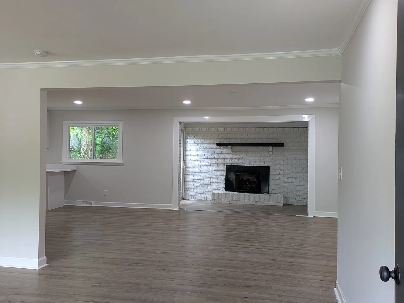 1002 Hemlock Drive - 1 — Photo 2