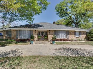 3506 S Glenbrook Dr, Garland, TX 75041
