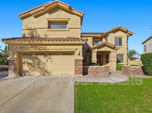 18560 E Strawberry Dr