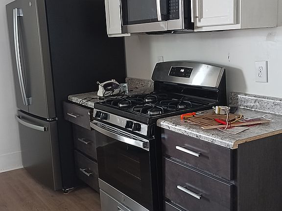 4th image of 415 5th St NW