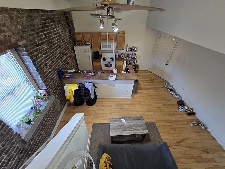 302 Goshen St #2001 — Photo 5