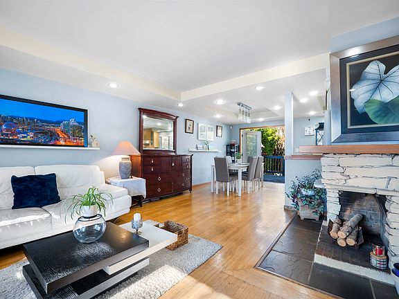 4th image of 521 Brookmere Ave