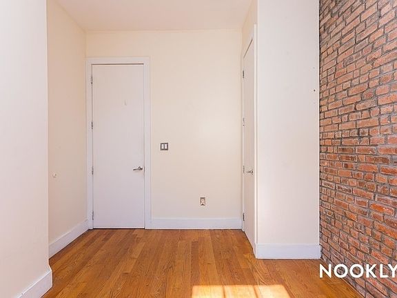 3rd image of 12 Underhill Ave APT 3