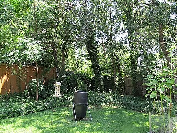 5th image of 2404 Wild Rose Ct