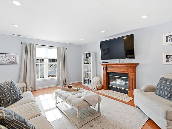 4th image of 4401 Hickory Hollow Lane