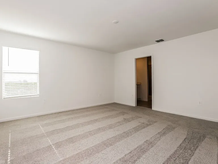 2866 Pennachio Dr — Photo 8