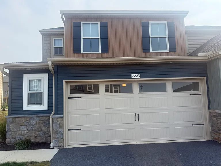 7223 White Oak Blvd — Photo 8