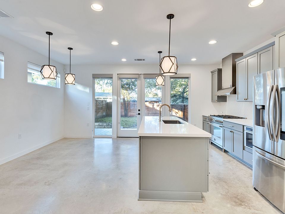 1st image of 506 S Park Dr #1